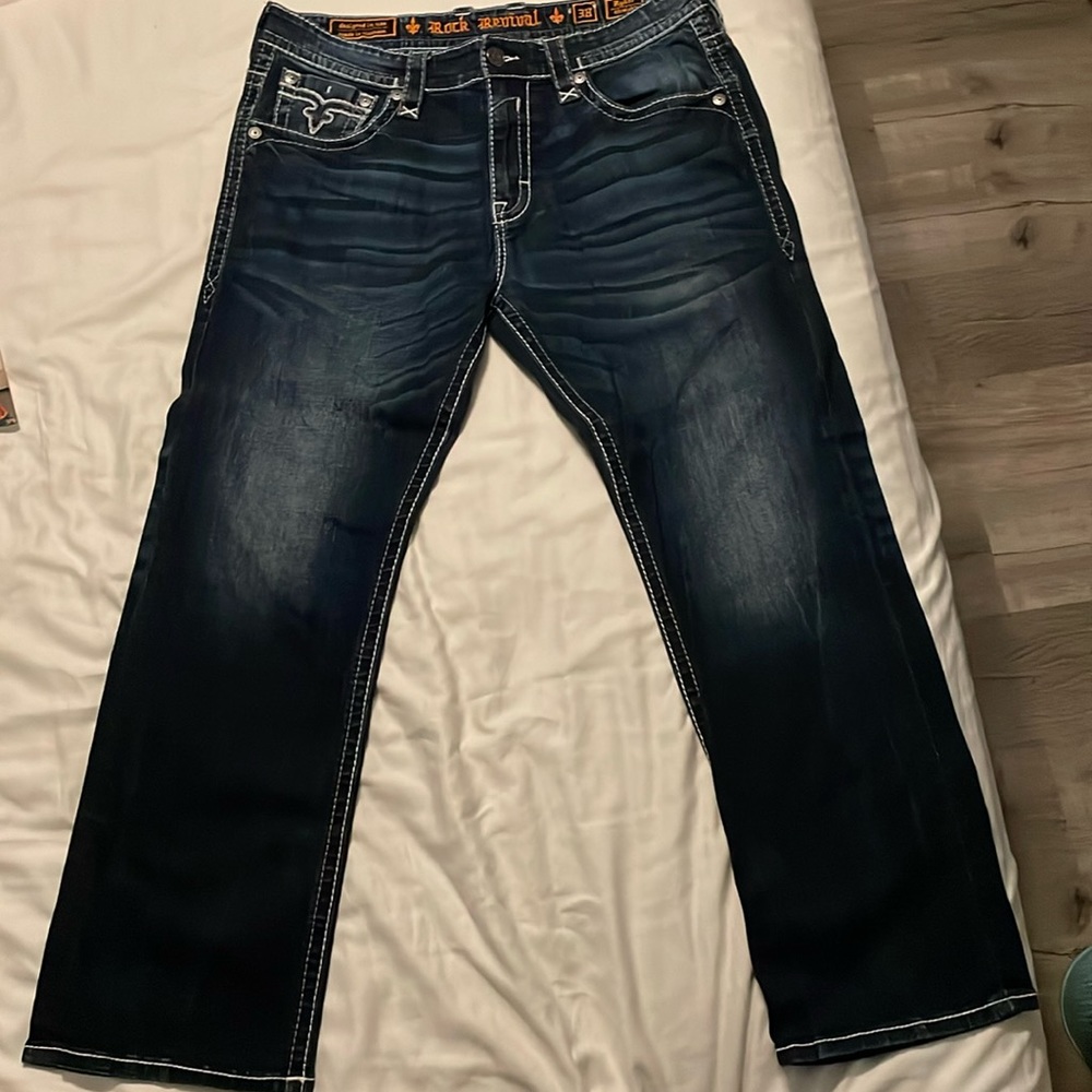 Like new Rock Revival Men’s Ryker Straight jeans.